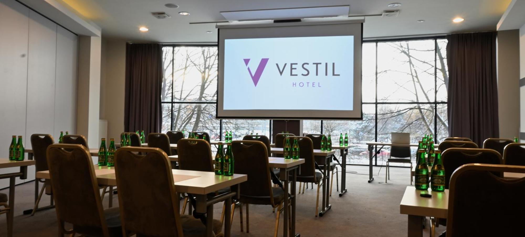 Vestil Hotel Piotrków Trybunalski Exteriör bild